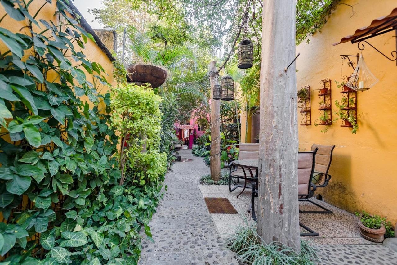 Hotel Rosa Morada Tlaquepaque Dış mekan fotoğraf