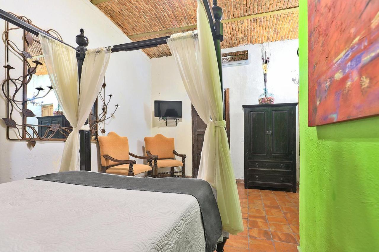 Hotel Rosa Morada Tlaquepaque Dış mekan fotoğraf