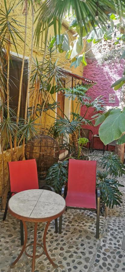 Hotel Rosa Morada Tlaquepaque Dış mekan fotoğraf