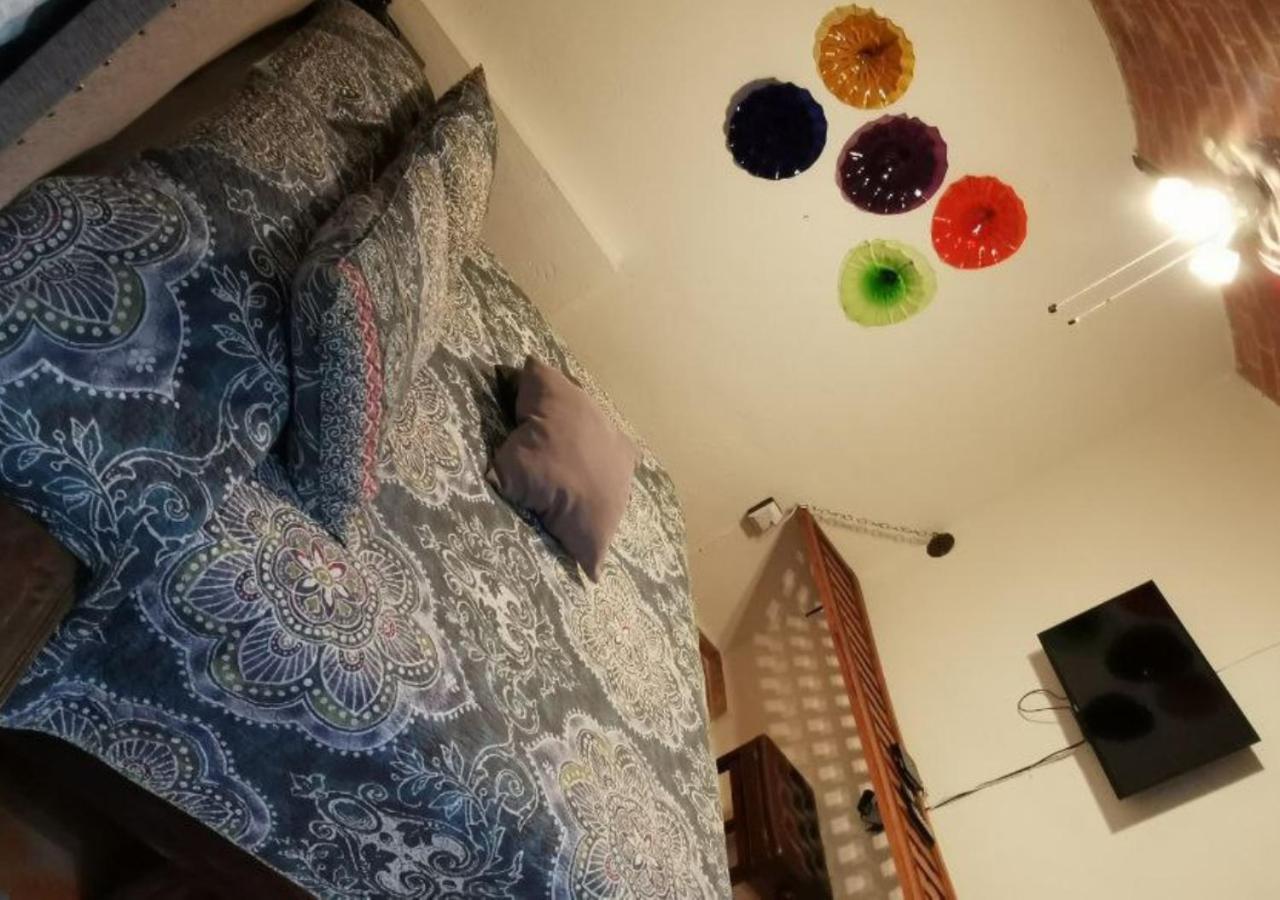 Hotel Rosa Morada Tlaquepaque Dış mekan fotoğraf