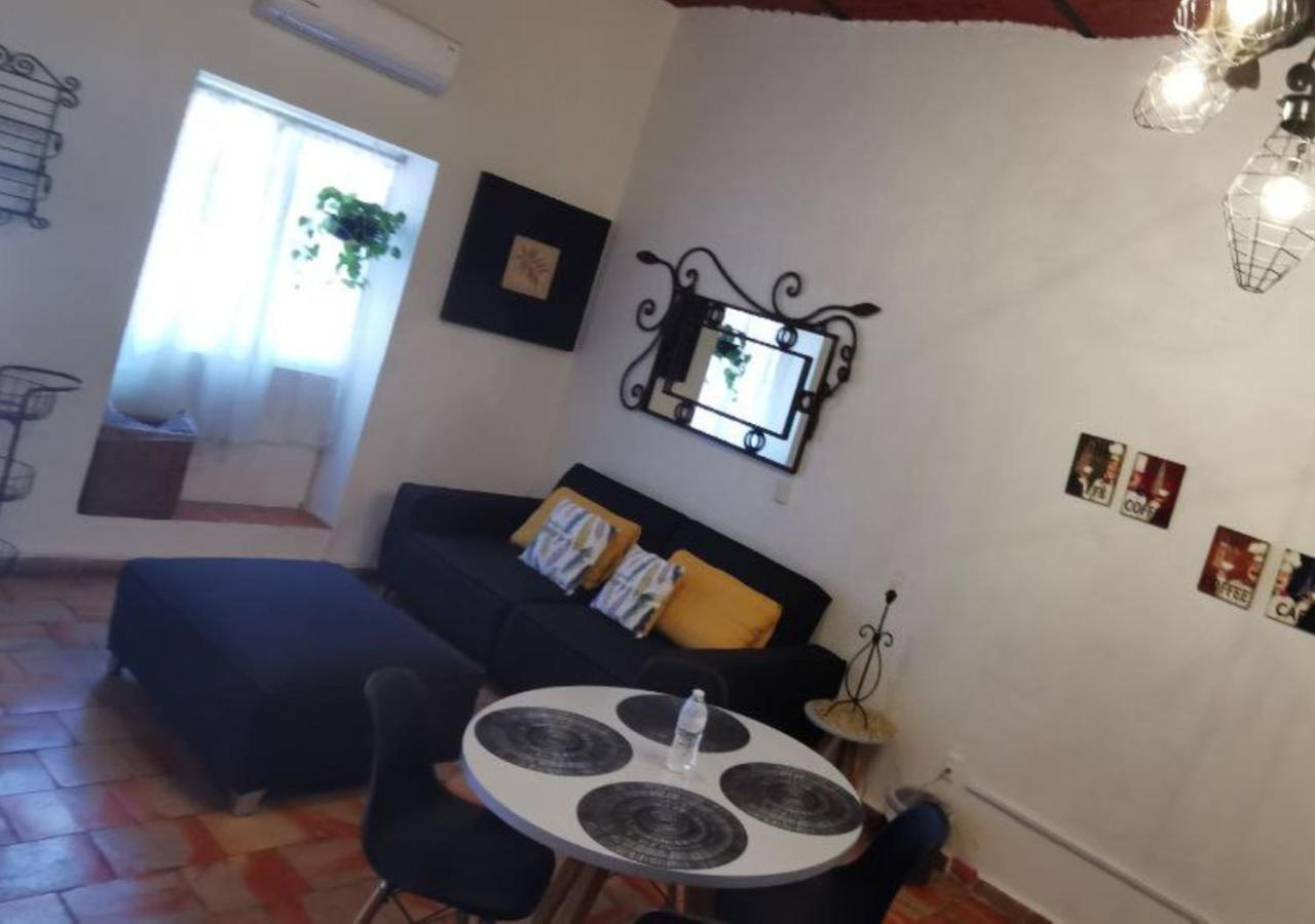 Hotel Rosa Morada Tlaquepaque Dış mekan fotoğraf